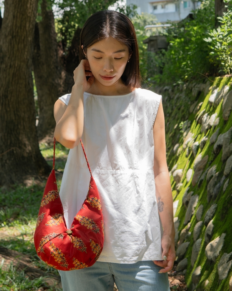 印度蓋染工藝 蝴蝶編織包 - 金魚草紅