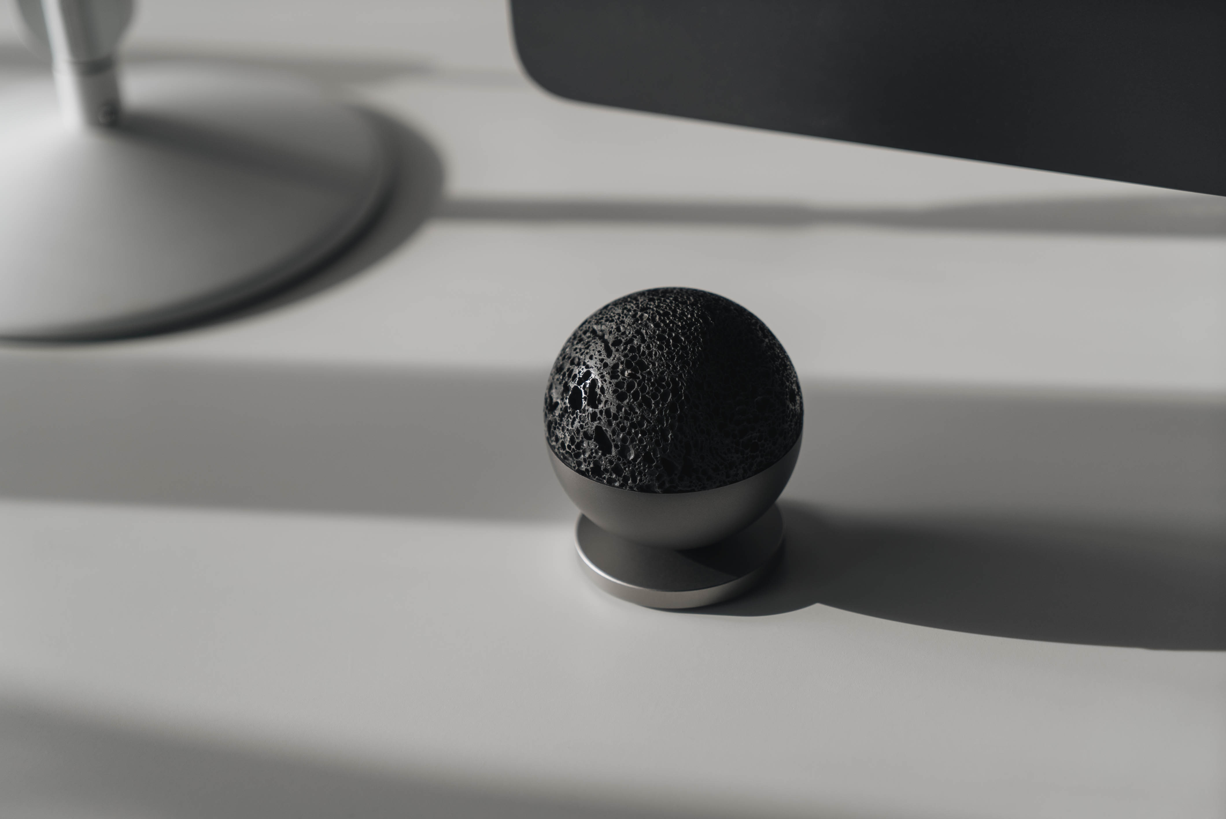 熔岩球 - 水星 by ZENLET