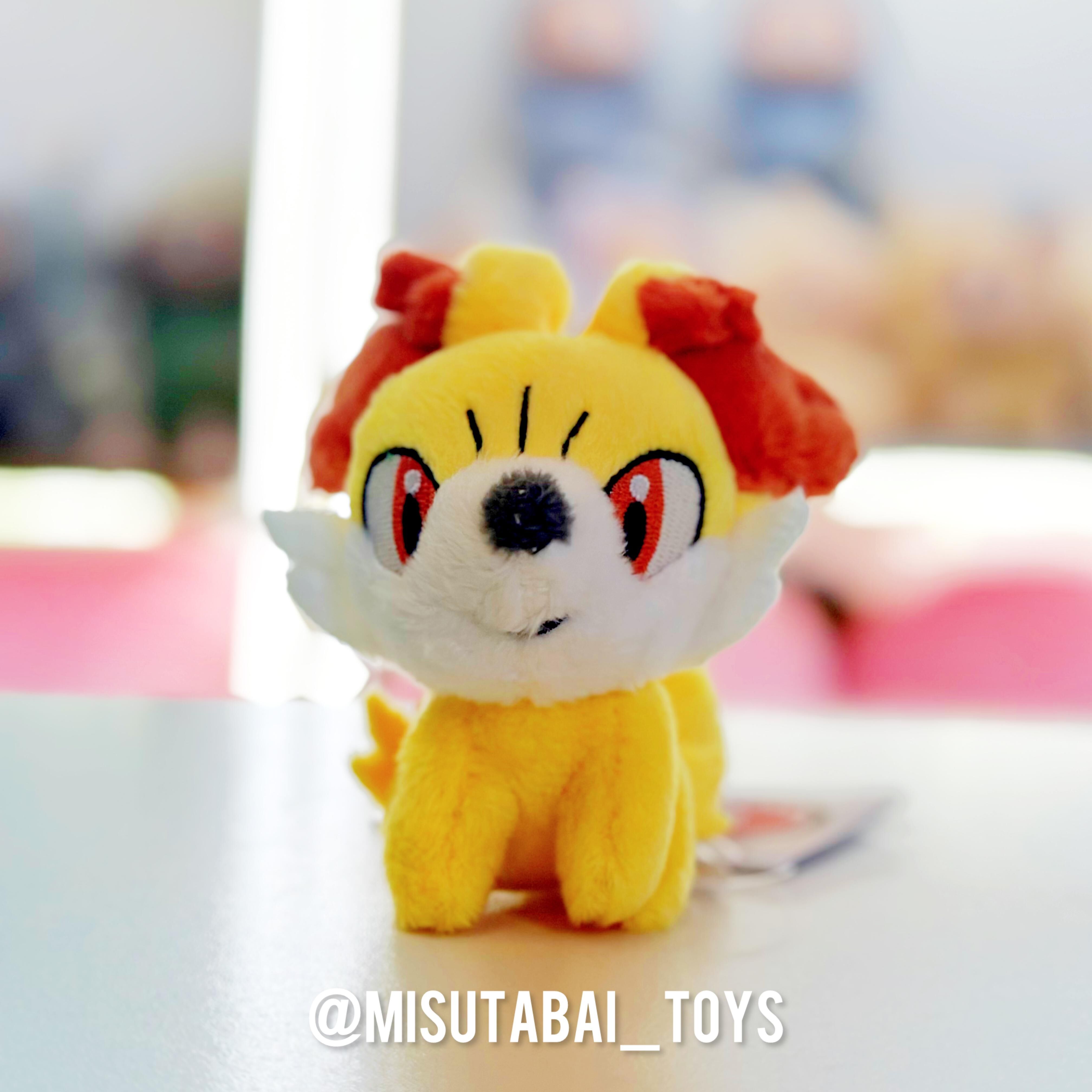 Pokemon Center Plush with carabiner Fennekin