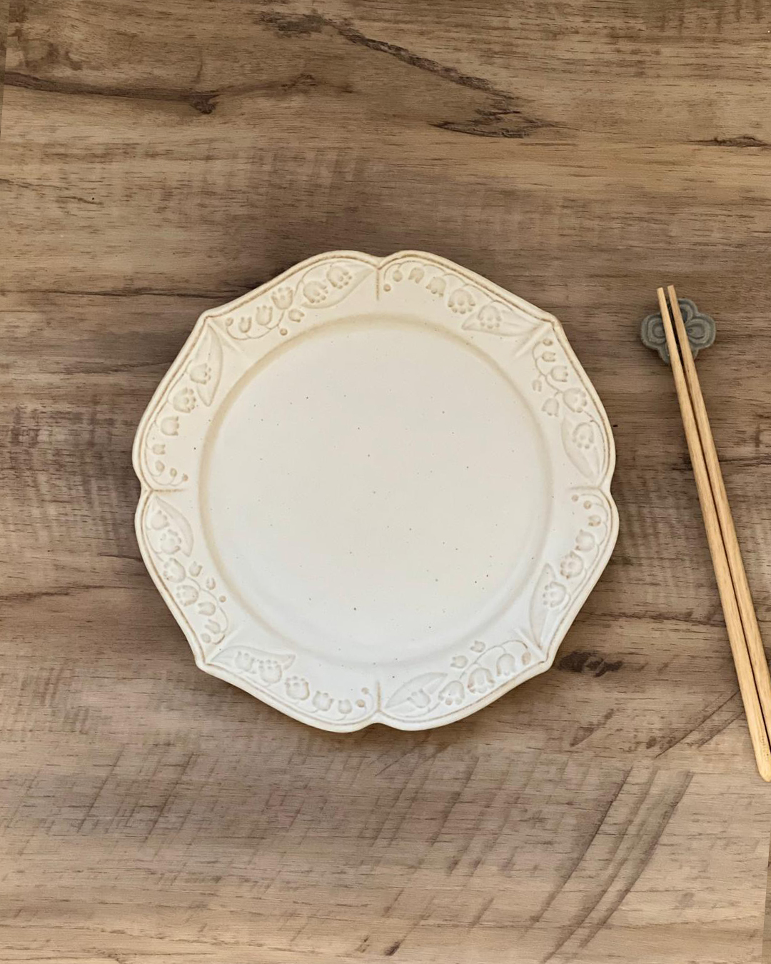 益子燒 鈴蘭22cm餐碟 白色｜職人 若林健吾