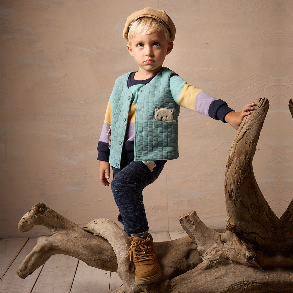 PIPPY 可愛小白熊夾棉壓紋圓領背心 綠