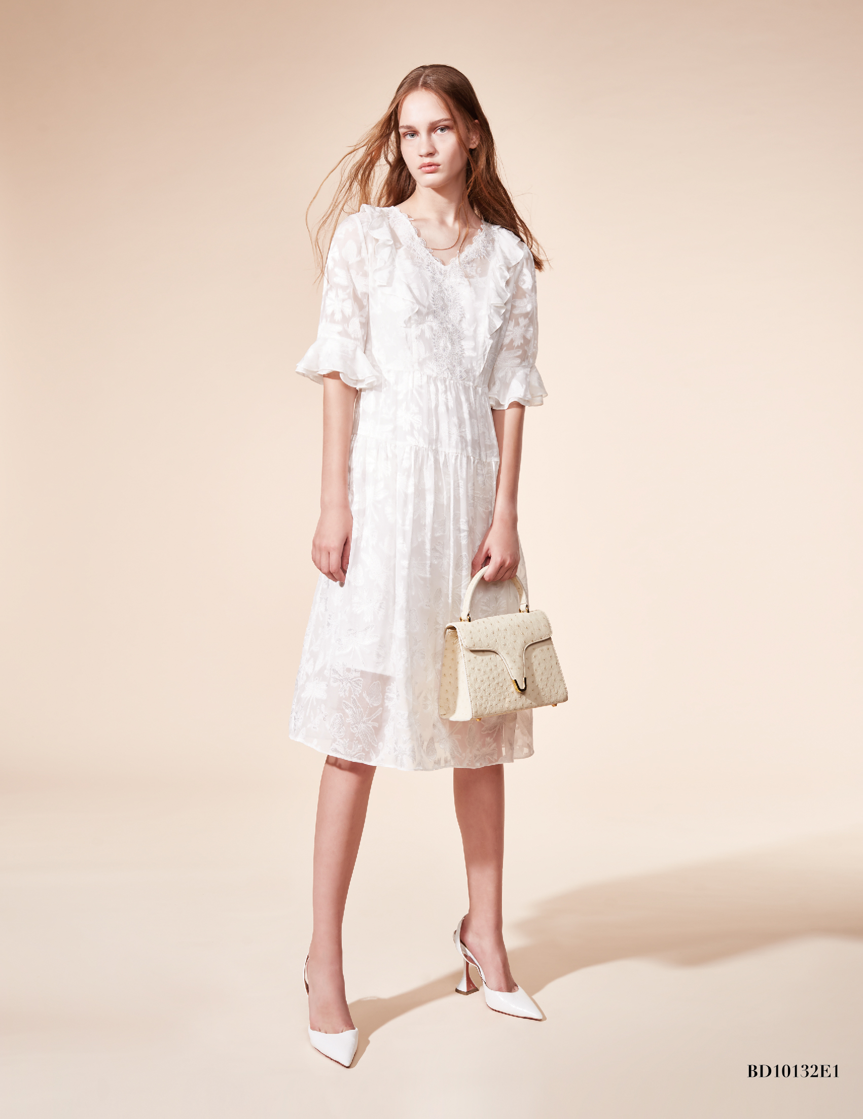 BD10132E1 新藝術花園V領荷葉袖蜻蜓花緞中長洋 (附腰帶)