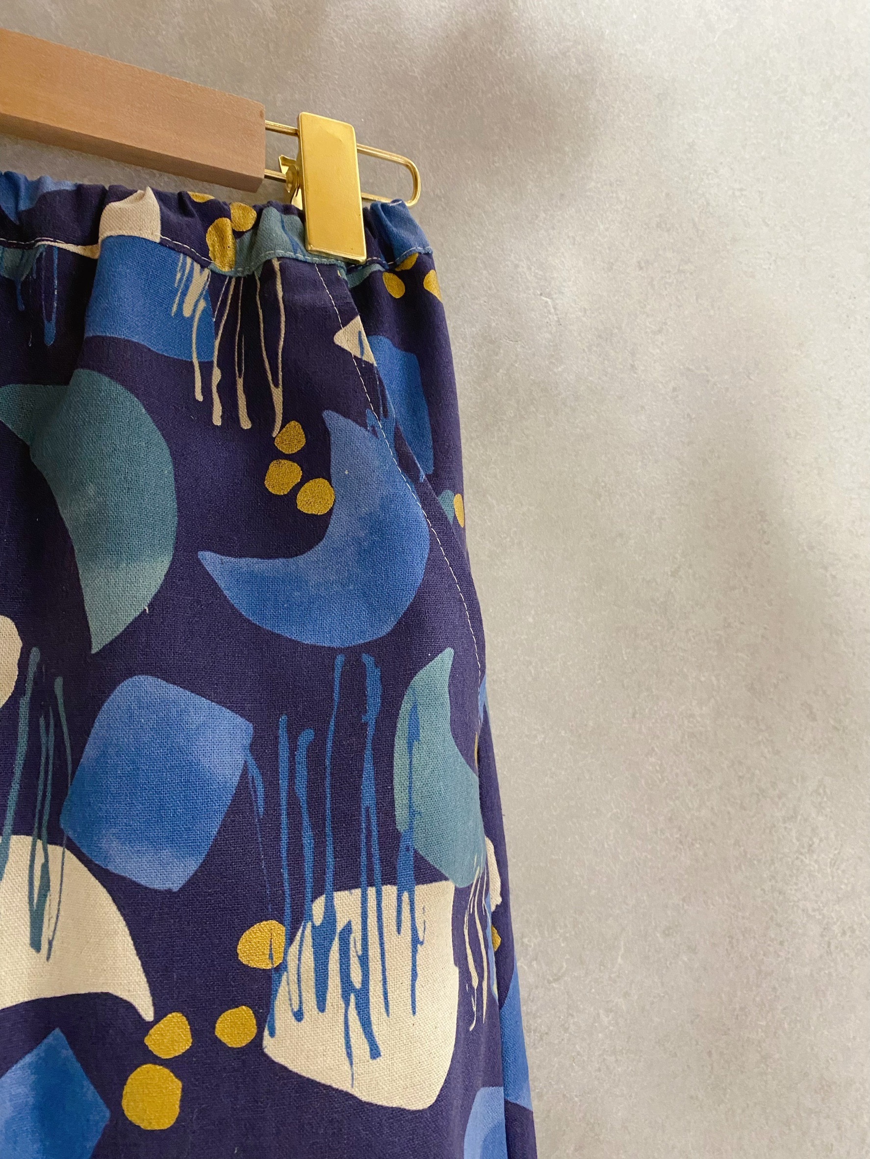 燙金藍月隕石 口袋長褲（140）