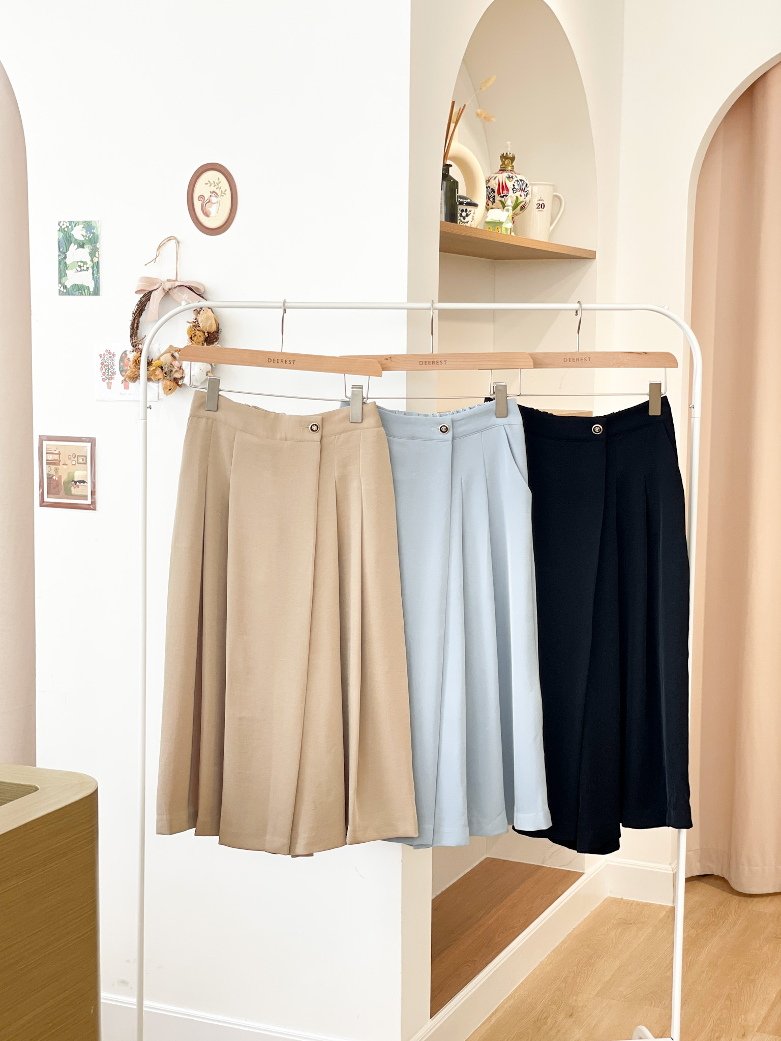 JEAN181 Leila Half Pleated Wide Pants