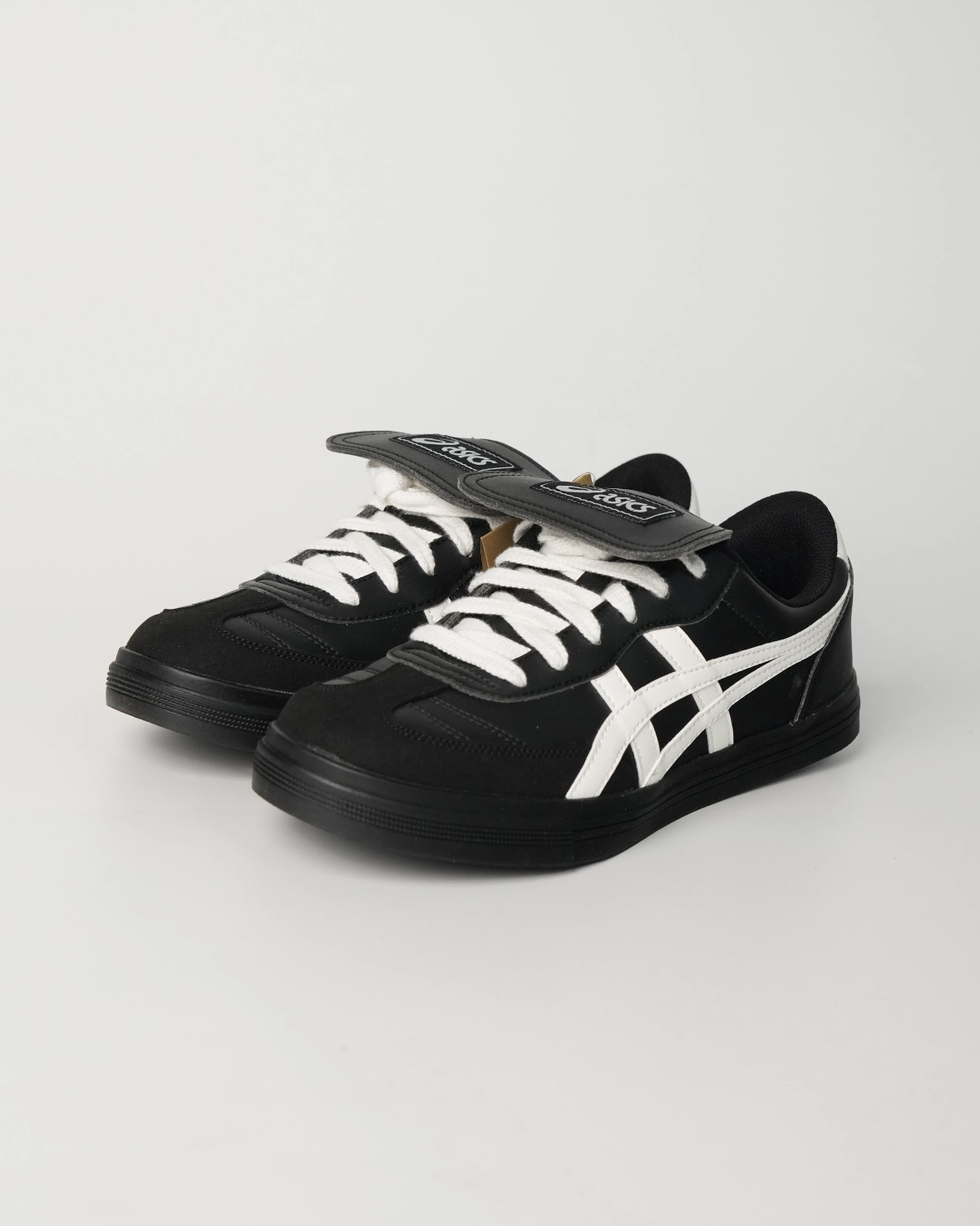 <有折扣> Asics Aaron 2.0 翻蓋 亞瑟士 德訓鞋 黑白