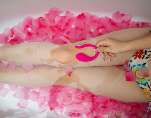 LOVENSE - Mini Lush - G-Spot Egg Vibrator App Controlled