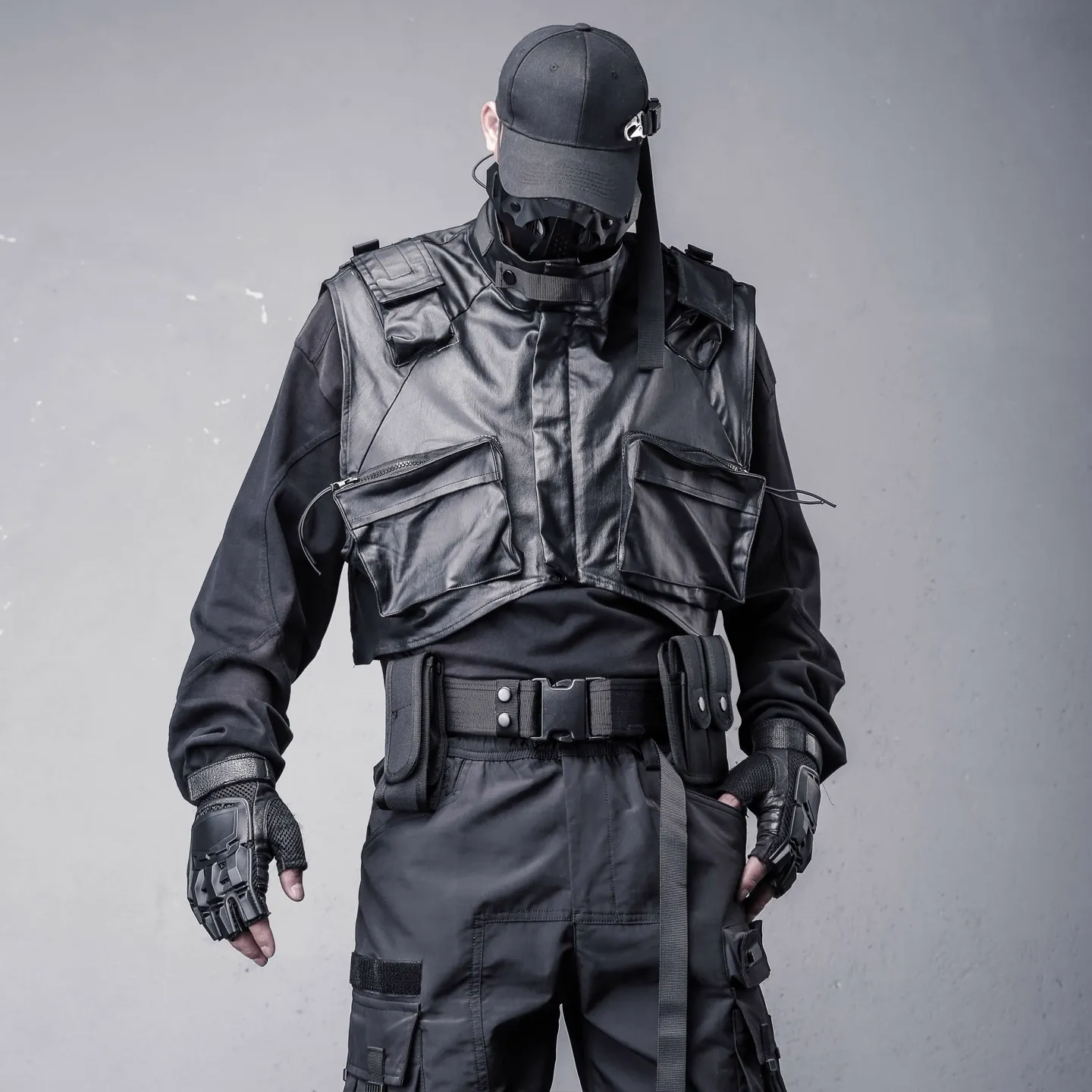 𝙏𝙀𝘾𝙃𝙒𝙀𝘼𝙍 暗黑機能立領蠟面塗層傘兵背心