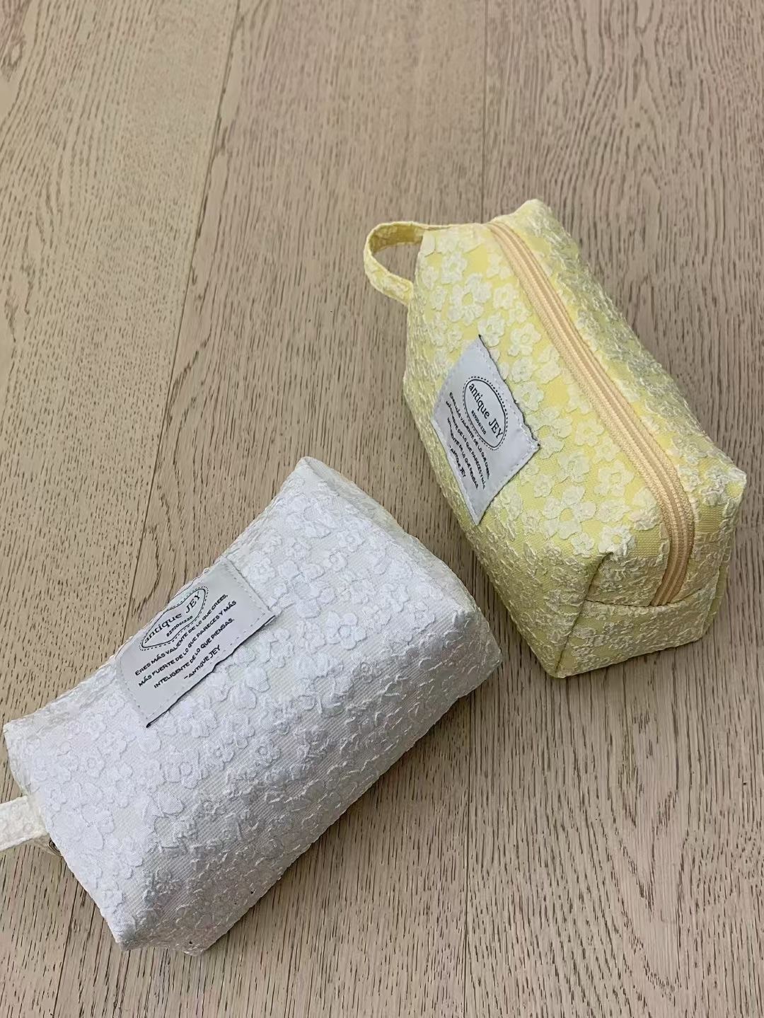 🇰🇷絕美歐膩感小花化妝包