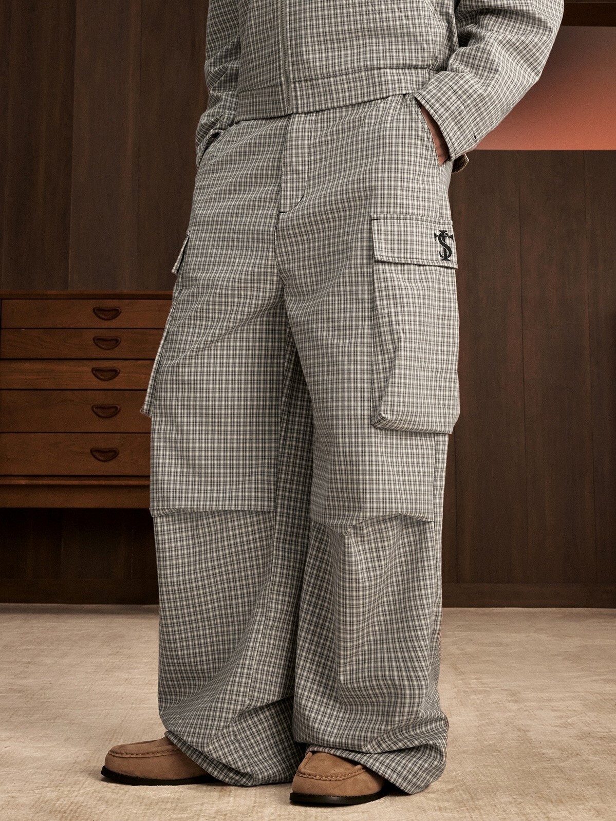 STK SmallTownKid  刺繡Logo 大口袋 格紋工裝長褲