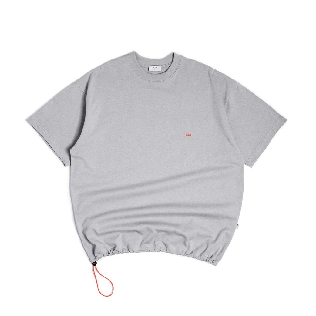 DEZZY.® 經典繡花抽繩短袖