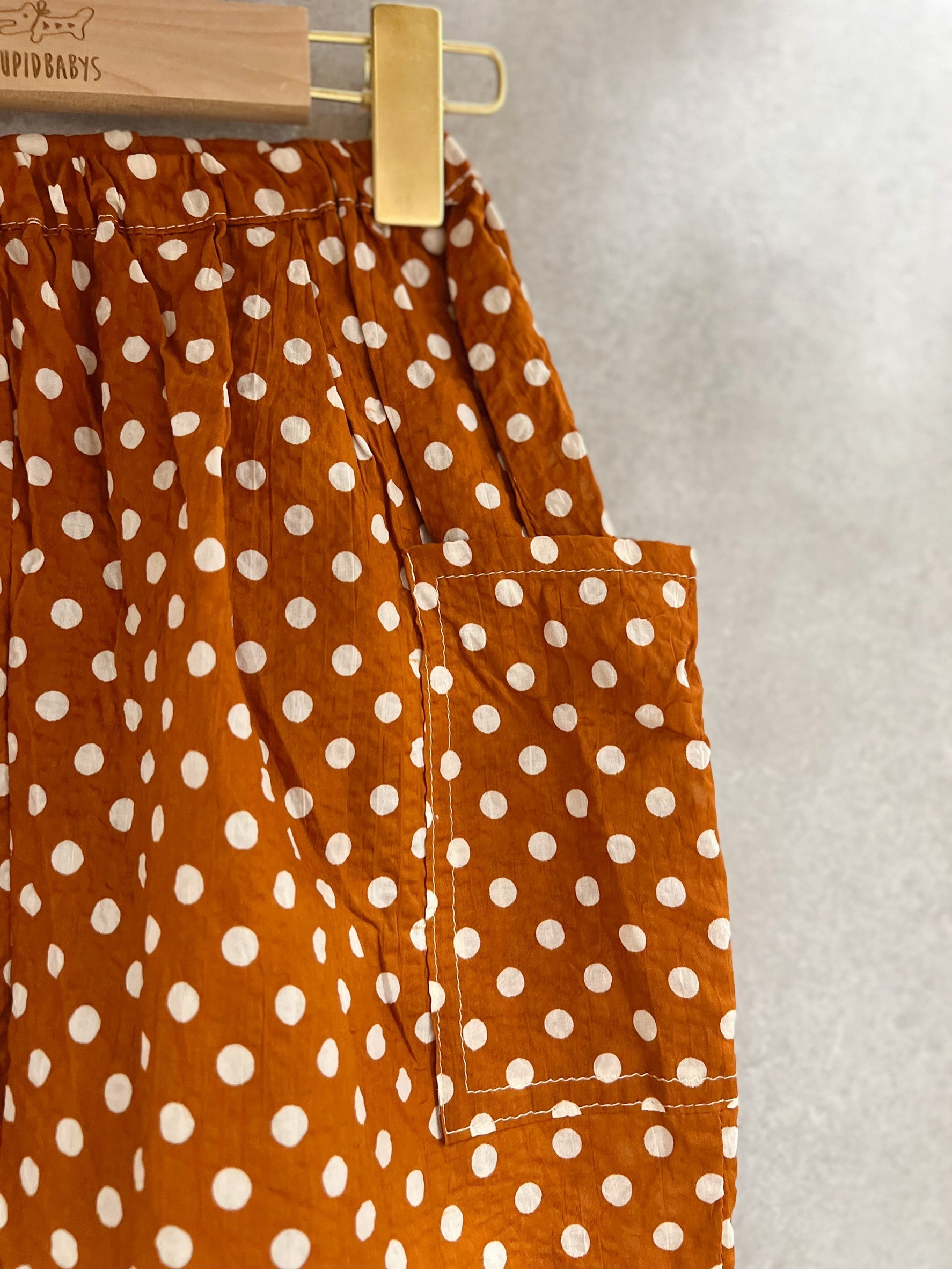 白玉泰奶 洋蔥褲（130）