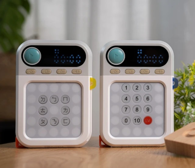 培玩 WOOMA舒爾特專注力訓練機