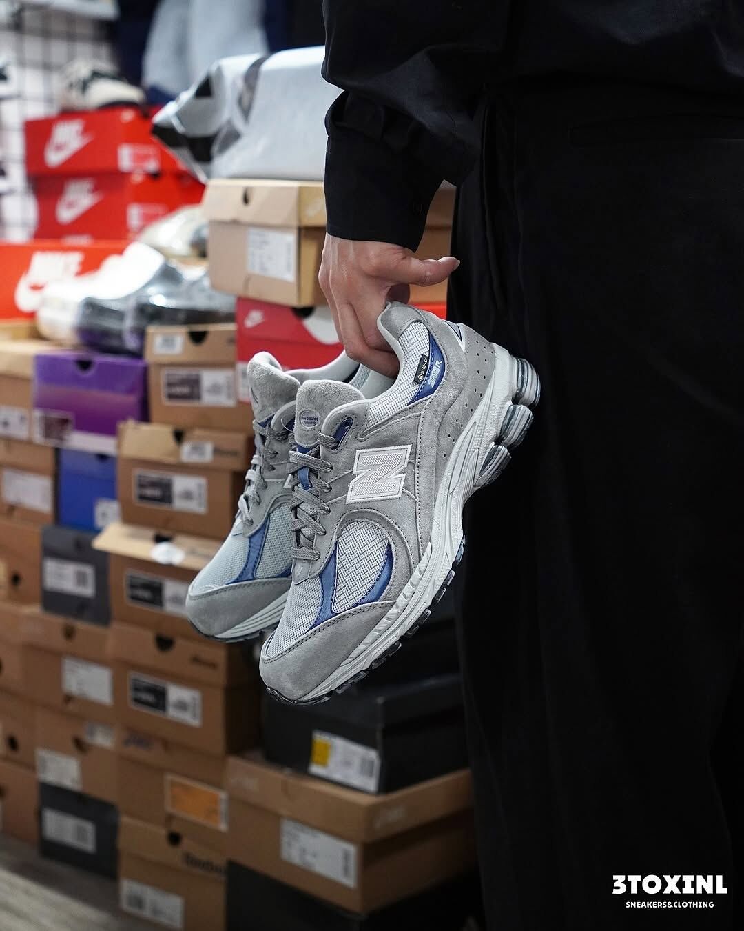 (預訂) New Balance 2002R - M2002RXB Gore-Tex