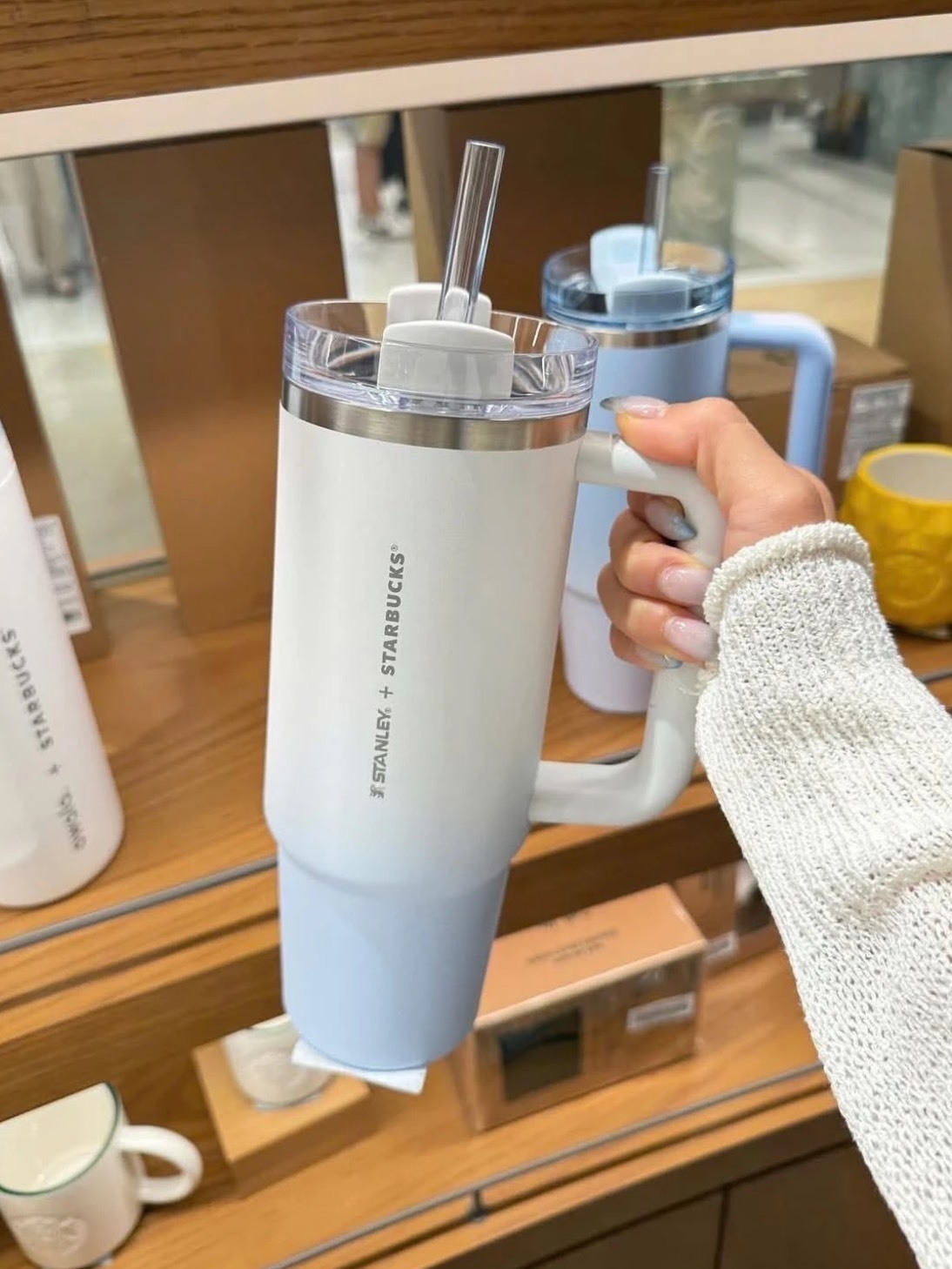 韓國限定🇰🇷 STANLEY X STARBUCKS 聯名 寶寶藍 冰霸杯