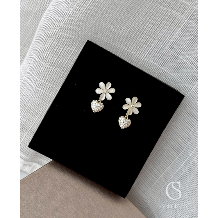 R55 現貨「貓眼小花吊墜耳夾」