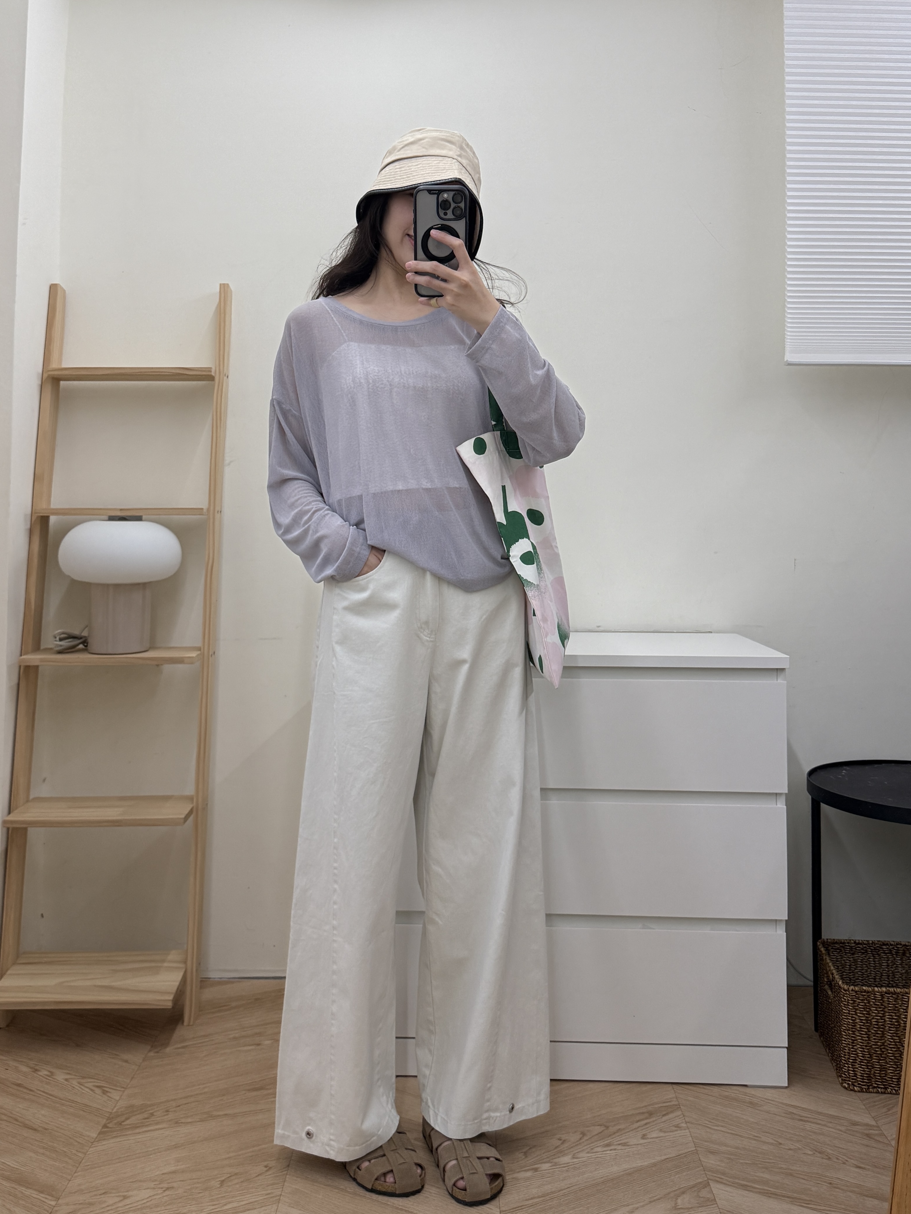 褲腳設計扣兩穿休閒褲-米杏