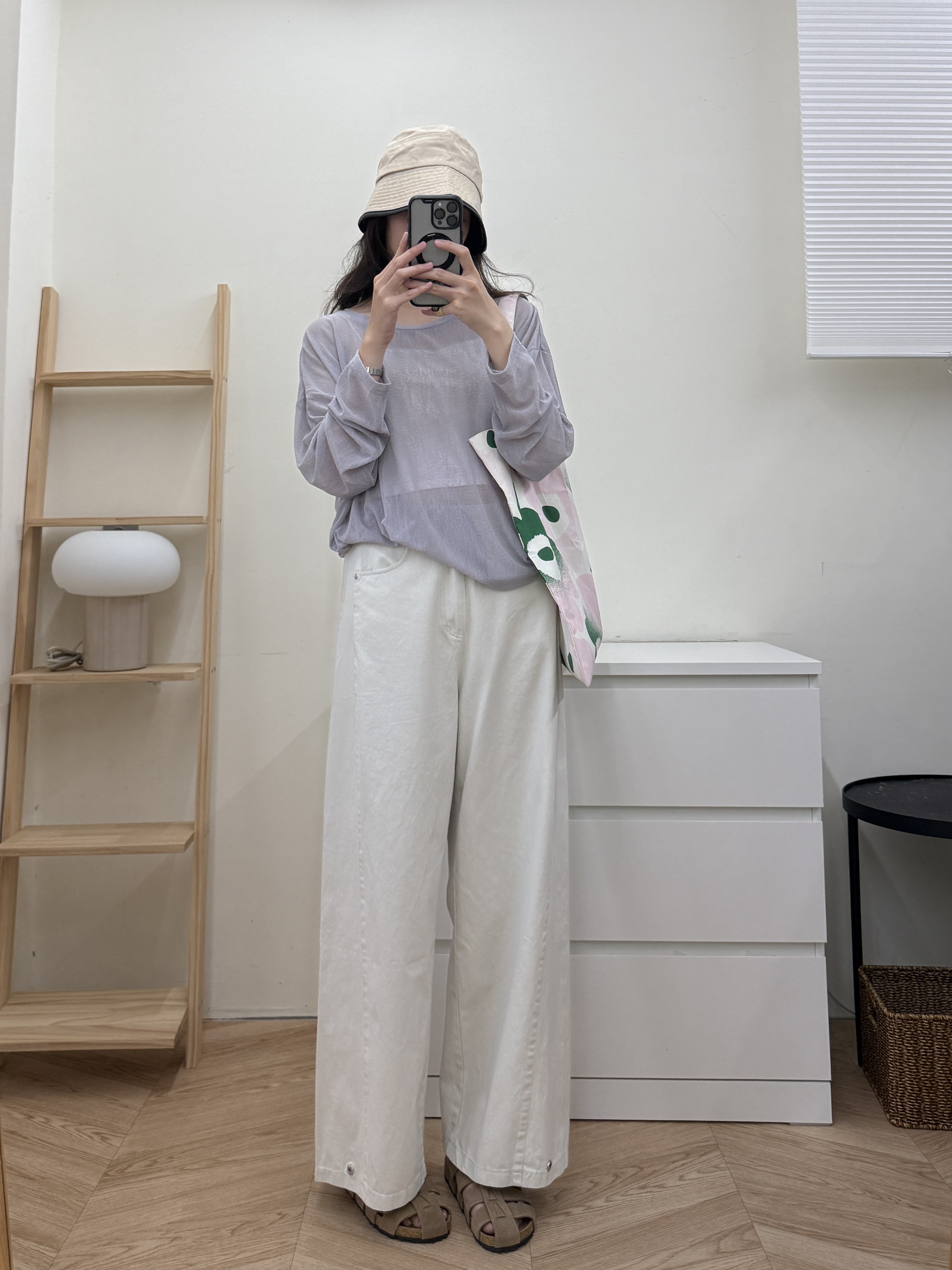 褲腳設計扣兩穿休閒褲-米杏