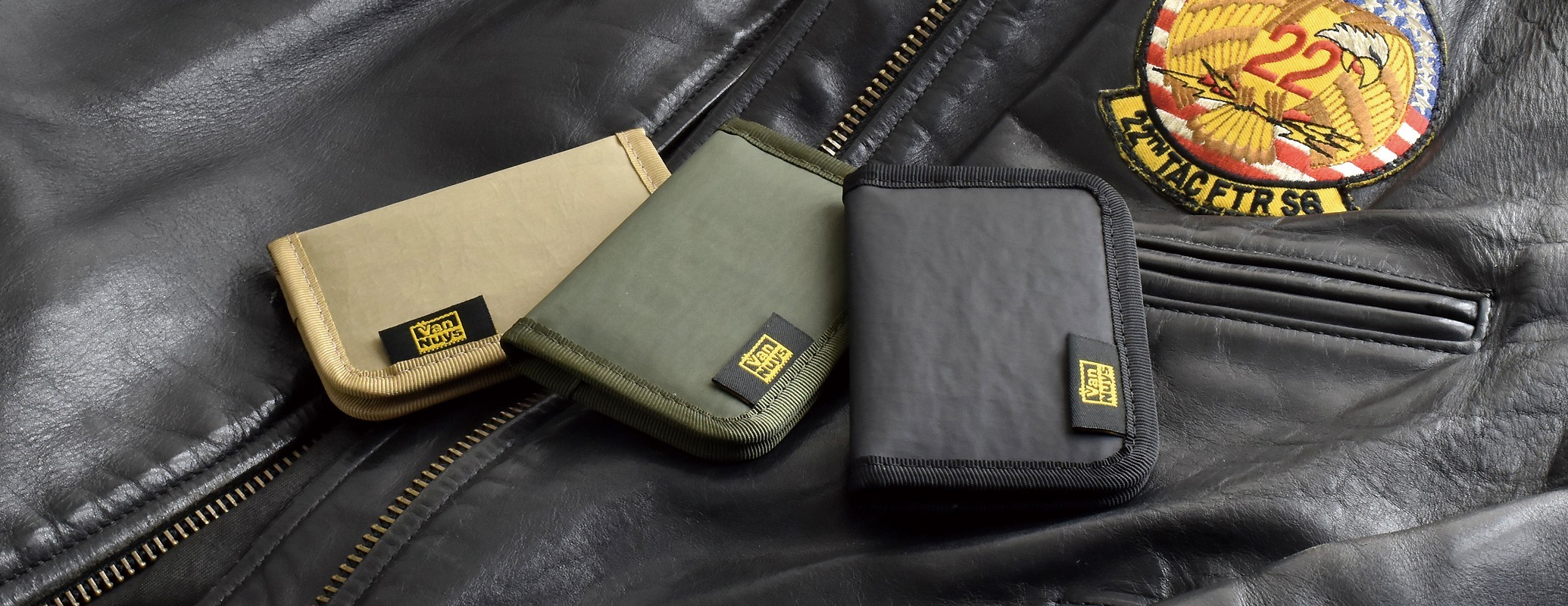 VanNuys E591 Waterproof Aging Nylon Card Holder