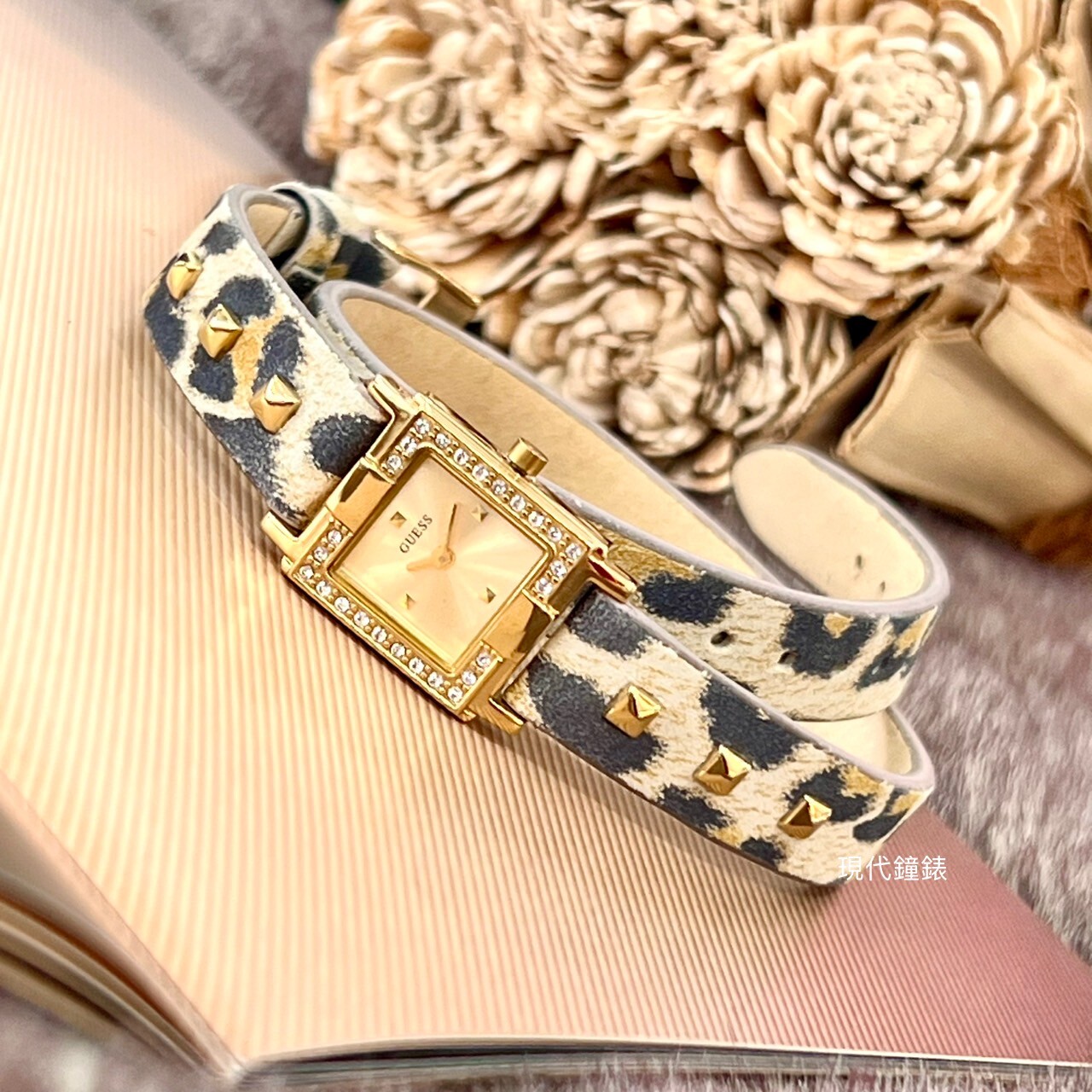 【Guess】GUESS 復古豹紋皮帶手環錶 GWW95146L1 17mm  現代鐘錶