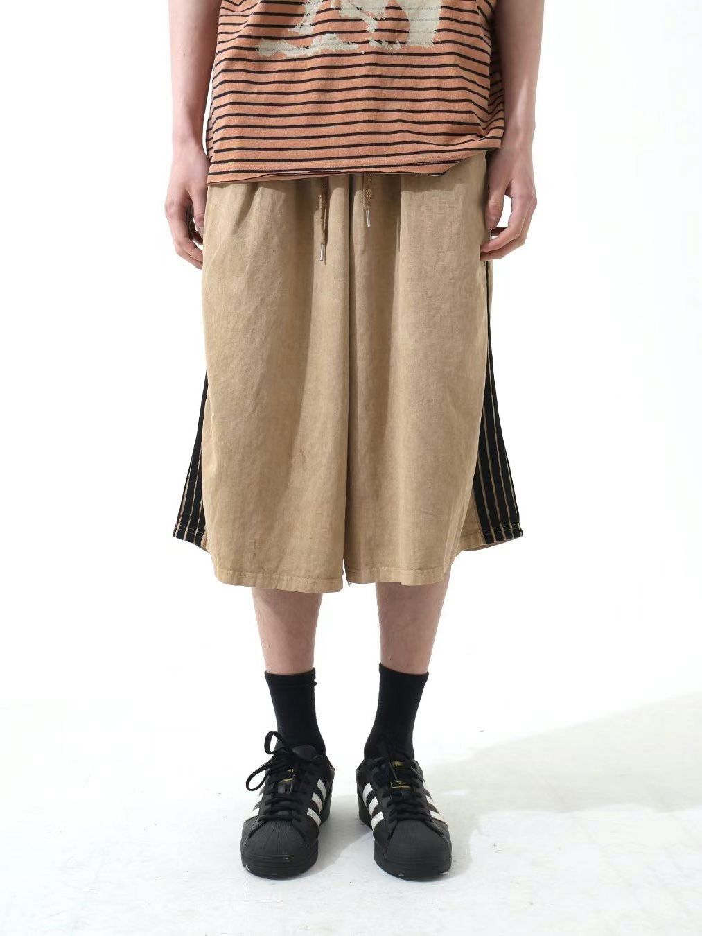 迷彩/淨色拼間短褲 And More-097P