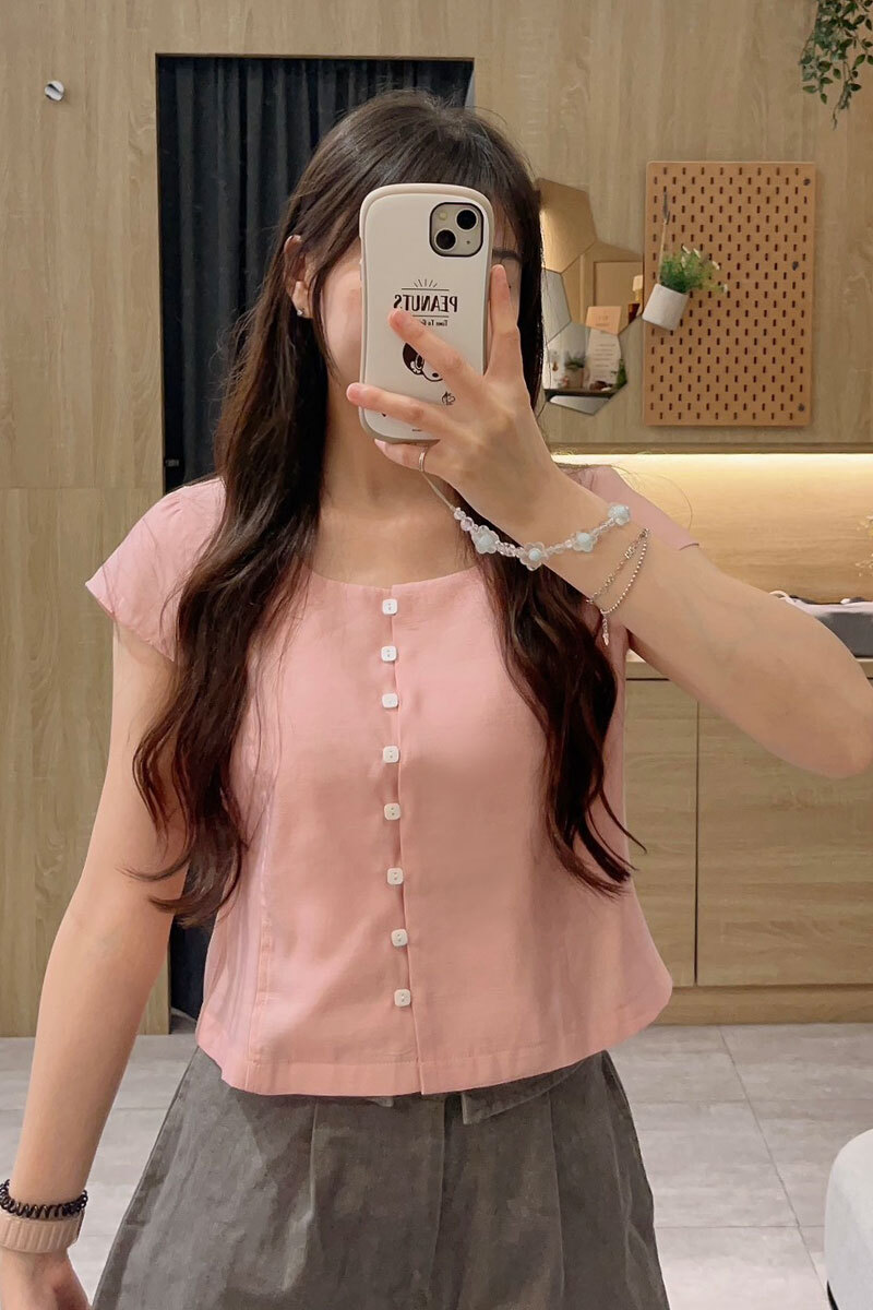 【官網限定】涼感排釦U領短袖上衣