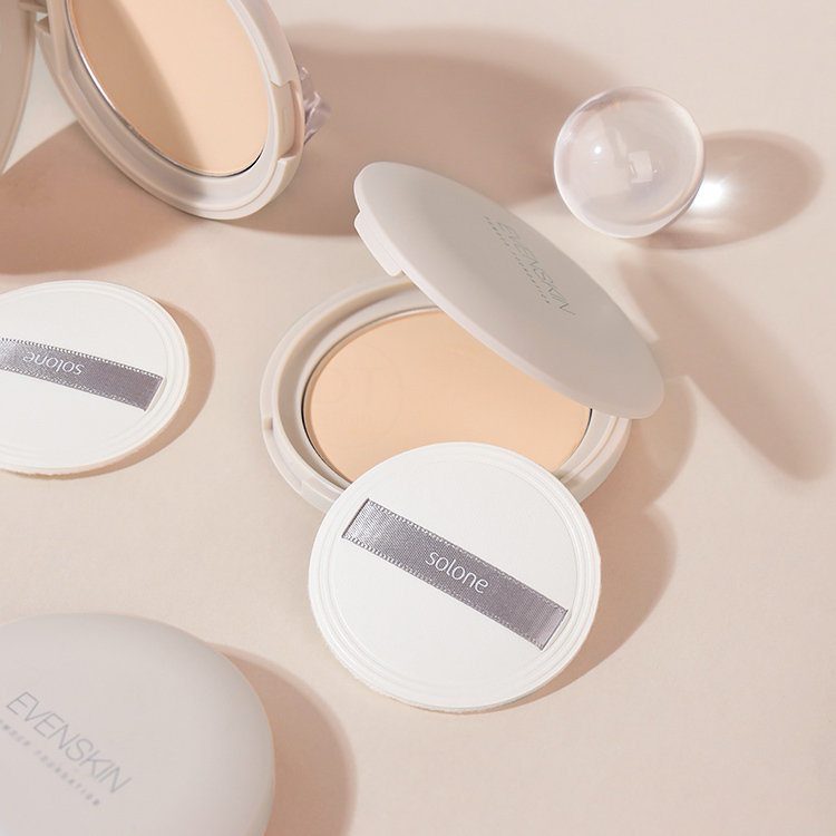 Solone 雪紗柔霧嫩粉餅 7.8g【AP053】