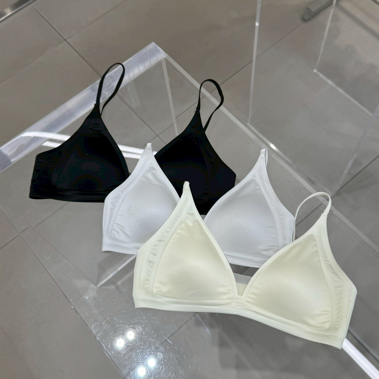 月色柔肌🌙冰絲三角薄杯內衣