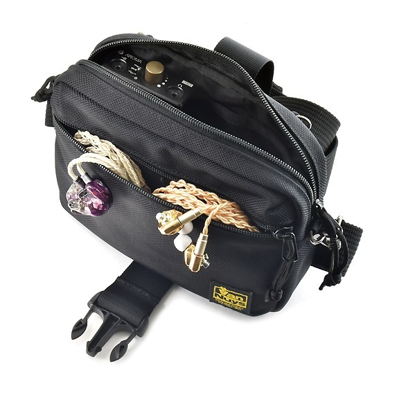 VanNuys E564 Lightness Buckle Crossbody Bag