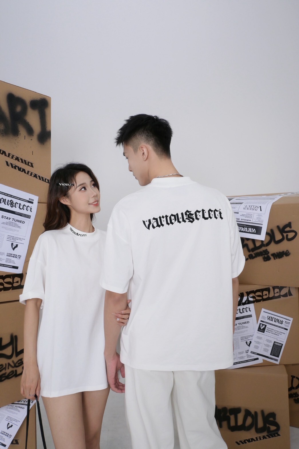 同頻信號’Same Frequency—領口字母T