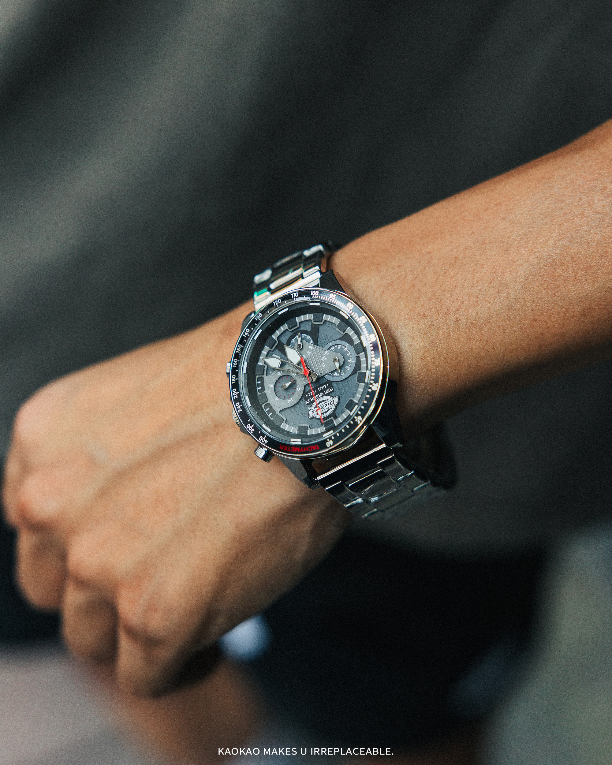 Dickies 銀河系列 石英機芯 多功能三眼帶日曆 夜光 手錶