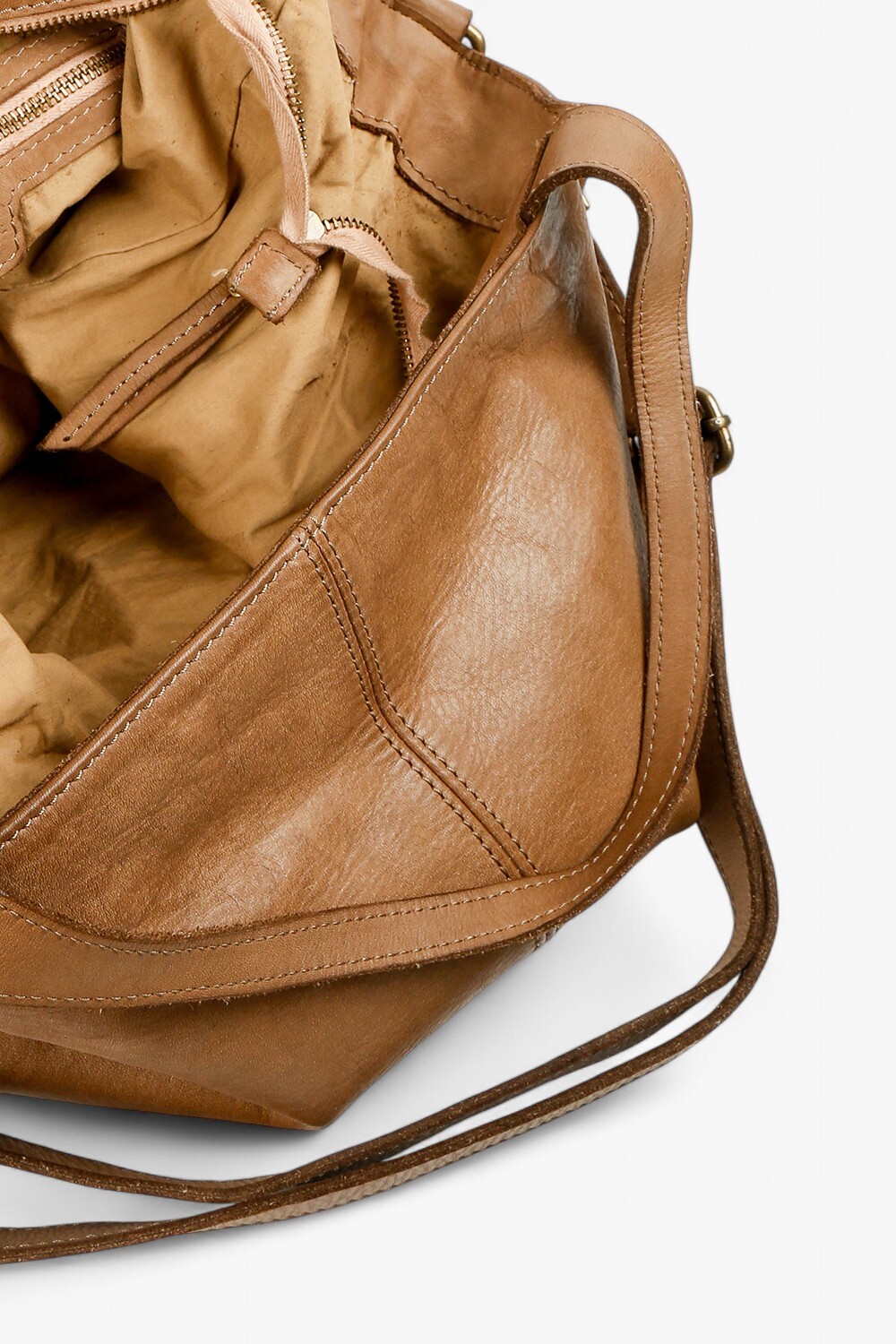 Moana 柔革極簡大托特包 蘑菇