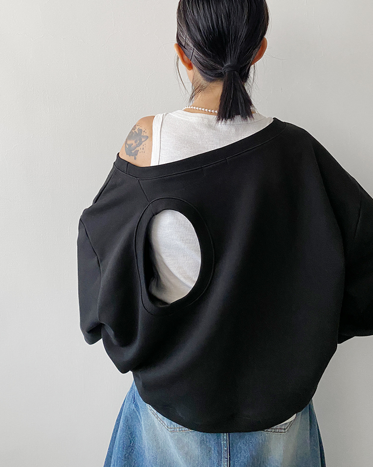 MKT-2779 有個洞衛衣