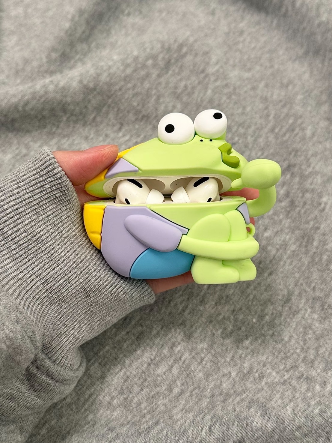 比奇堡 呆呆魚 吃手指 耳機殼