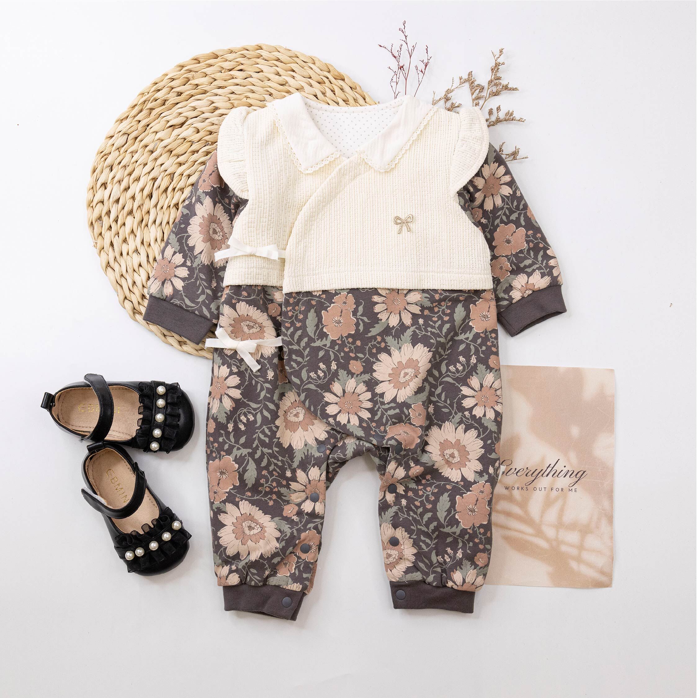 純淨系列【T5003】抽象花朵閃閃蝴蝶結鋪棉連身衣