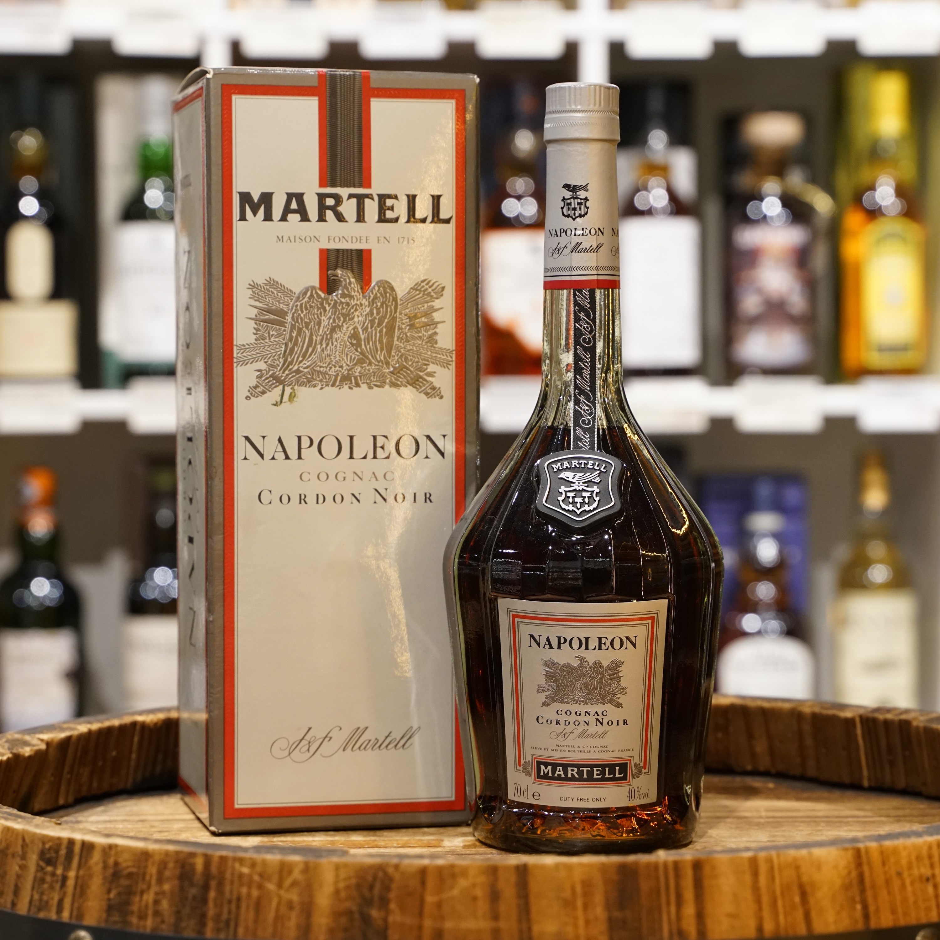 MARTELL CORDON NOIR NAPOLEON コニャック　700ml 古酒】MARTELL & Co. マーテル CORDON NOIR NAPOLEON コルドン