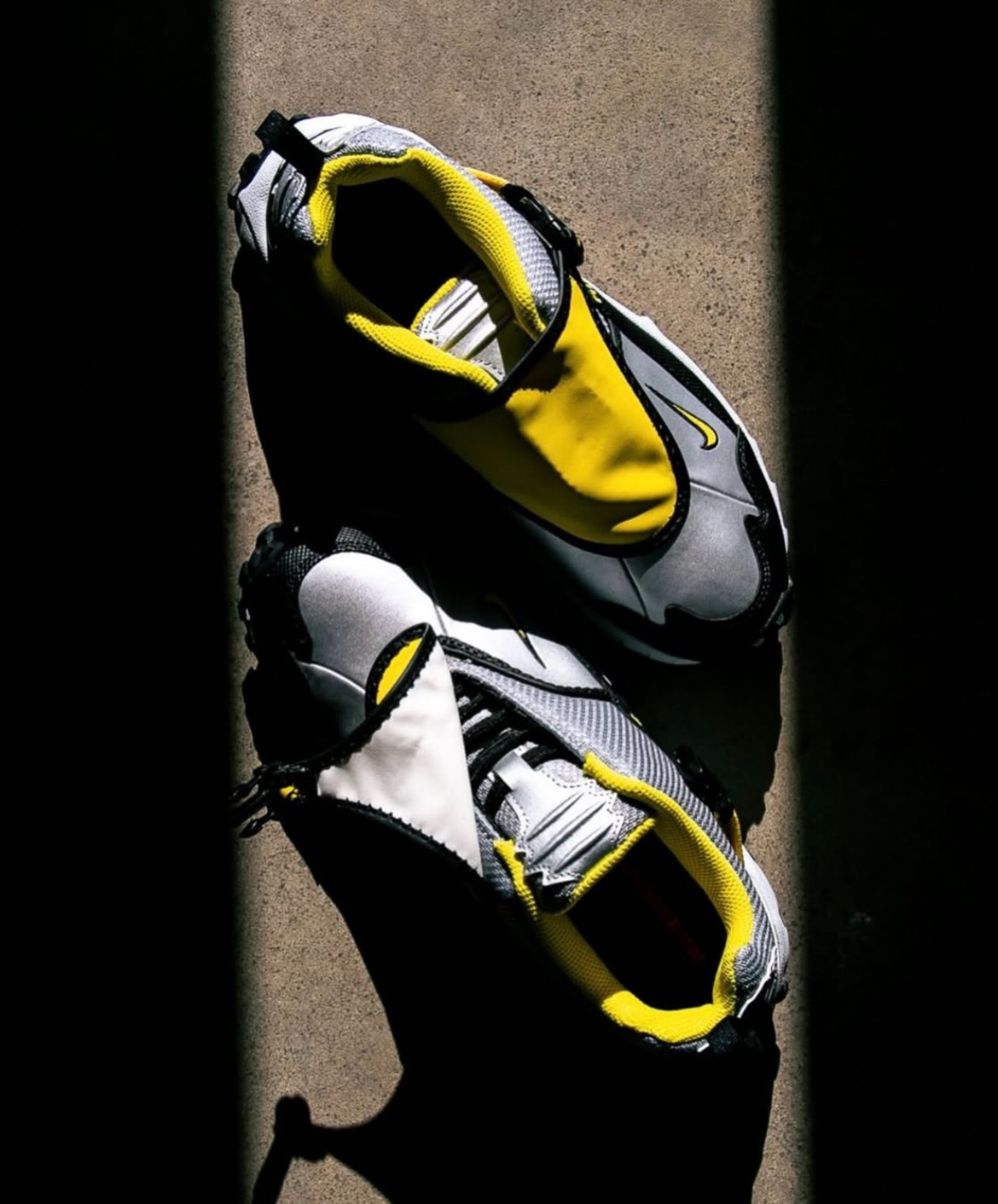 男鞋 NIKE ACG PHASSAD 銀黃 越野 戶外 機能 翻蓋式鞋罩 運動鞋【HM7133-001】