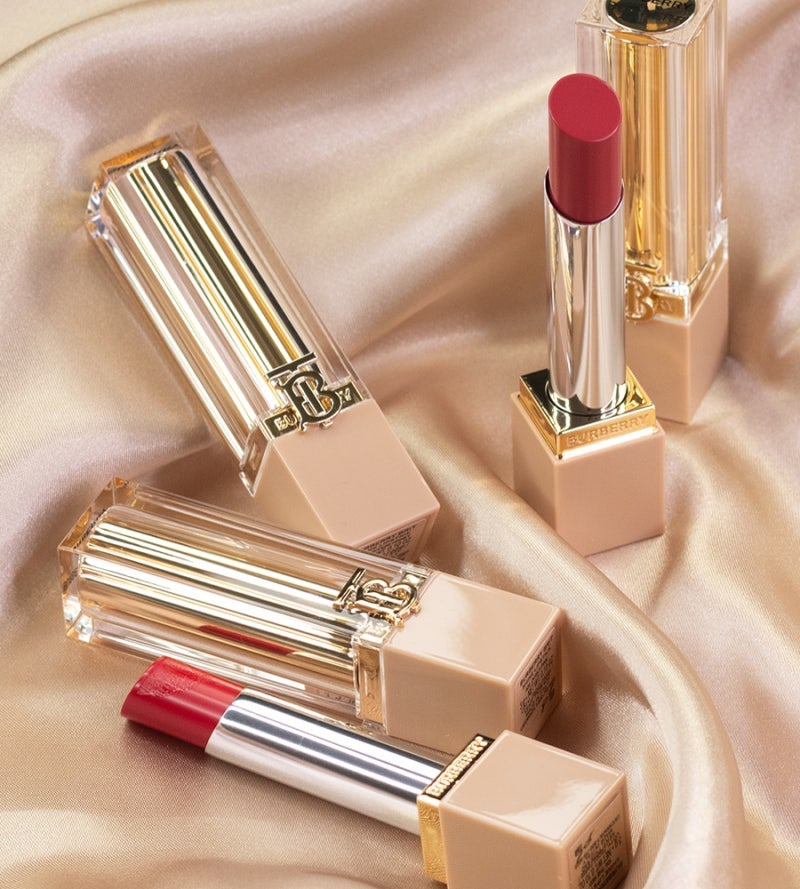 (預購商品 9/1收單)  Burberry 英倫小姐水漾唇膏3g  #97 桑椹梅子紅