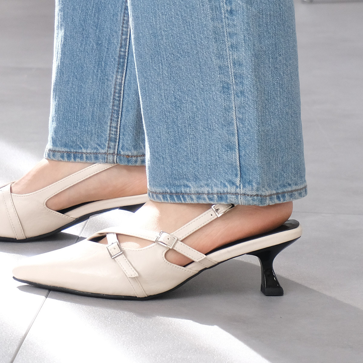 時尚品味 交叉綁帶穆勒涼鞋