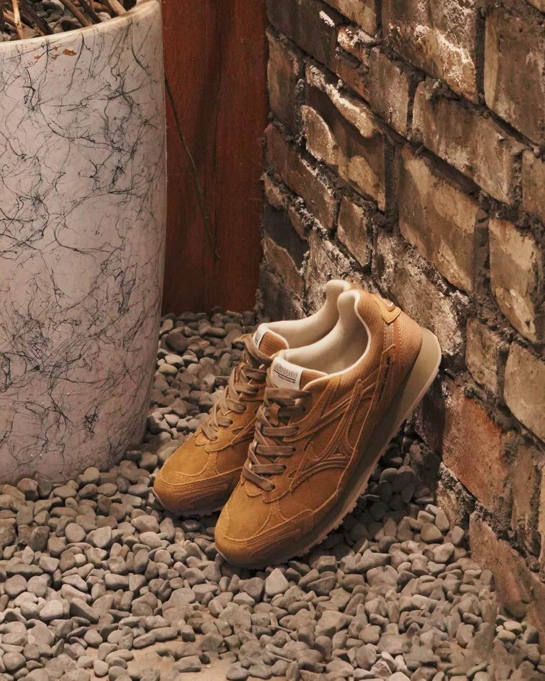 [預訂] MIZUNO LG60S2K | 焦糖啡