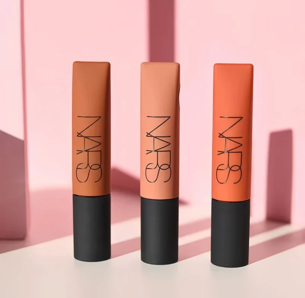 (預購商品 9/1收單) NARS 雲霧唇誘 唇釉 7.5ml #037 THRUST