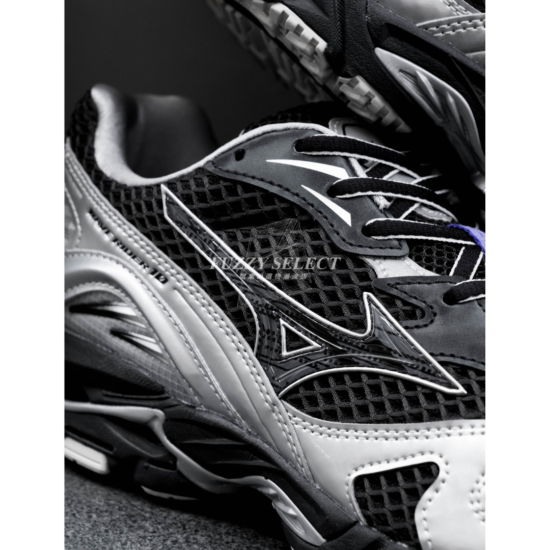 【逢甲 FUZZY】Mizuno Wave Rider 10 黑銀 美津濃 D1GA250601