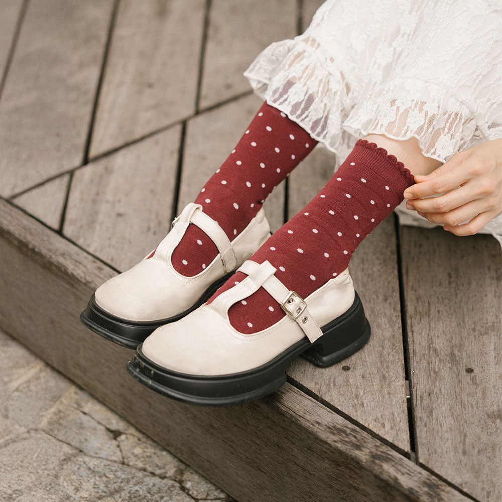 All-over polka dot curled-edge mid-calf socks (sold in four colors)【07110591】in stock+pre-order