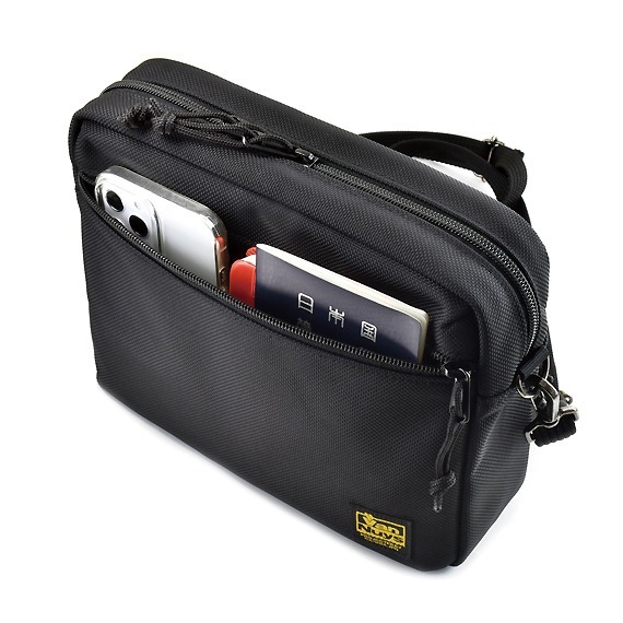 VanNuys E556 Lightness Crossbody Bag