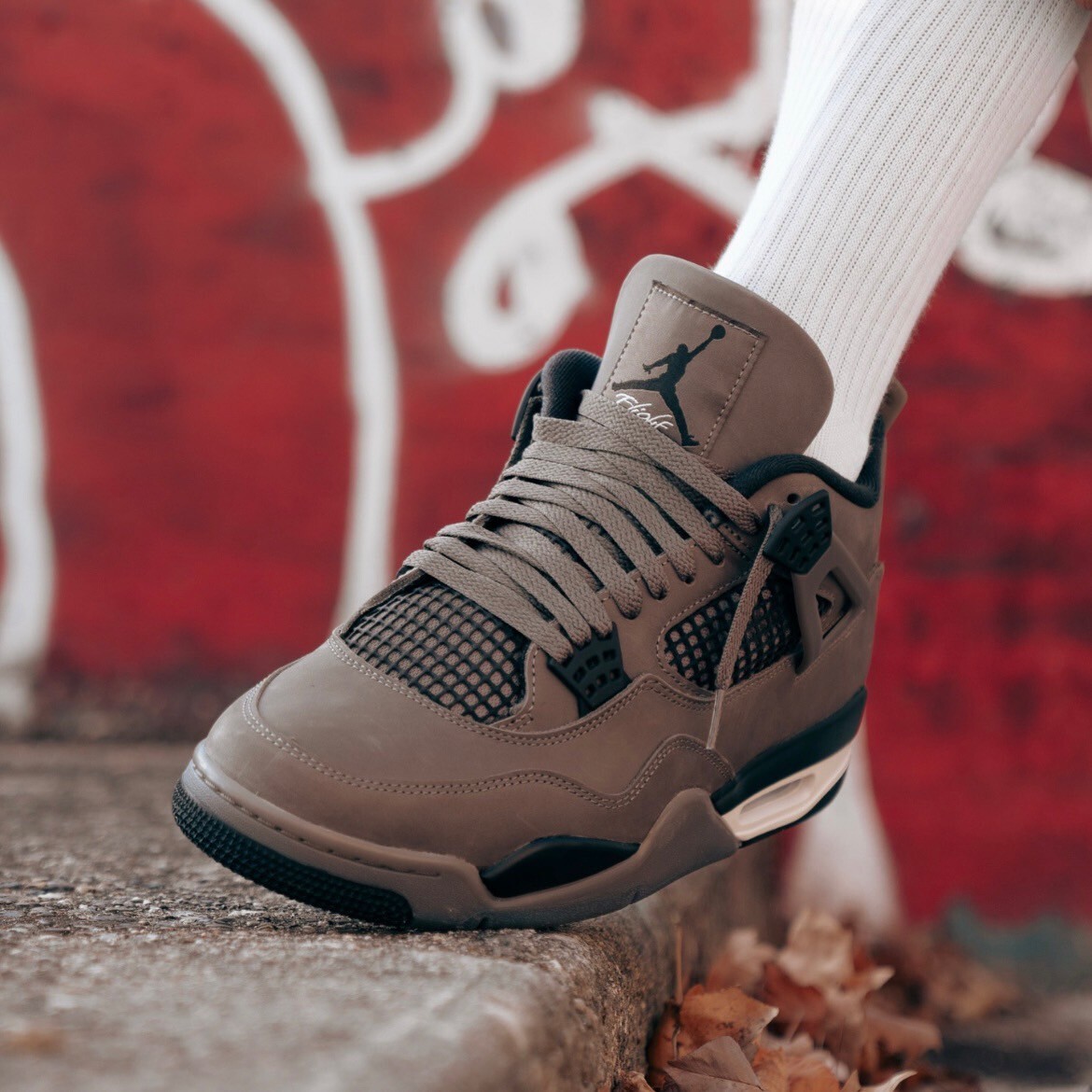 Air Jordan 4 Retro Cave Stone 黑棕色 麂皮 經典 喬丹4