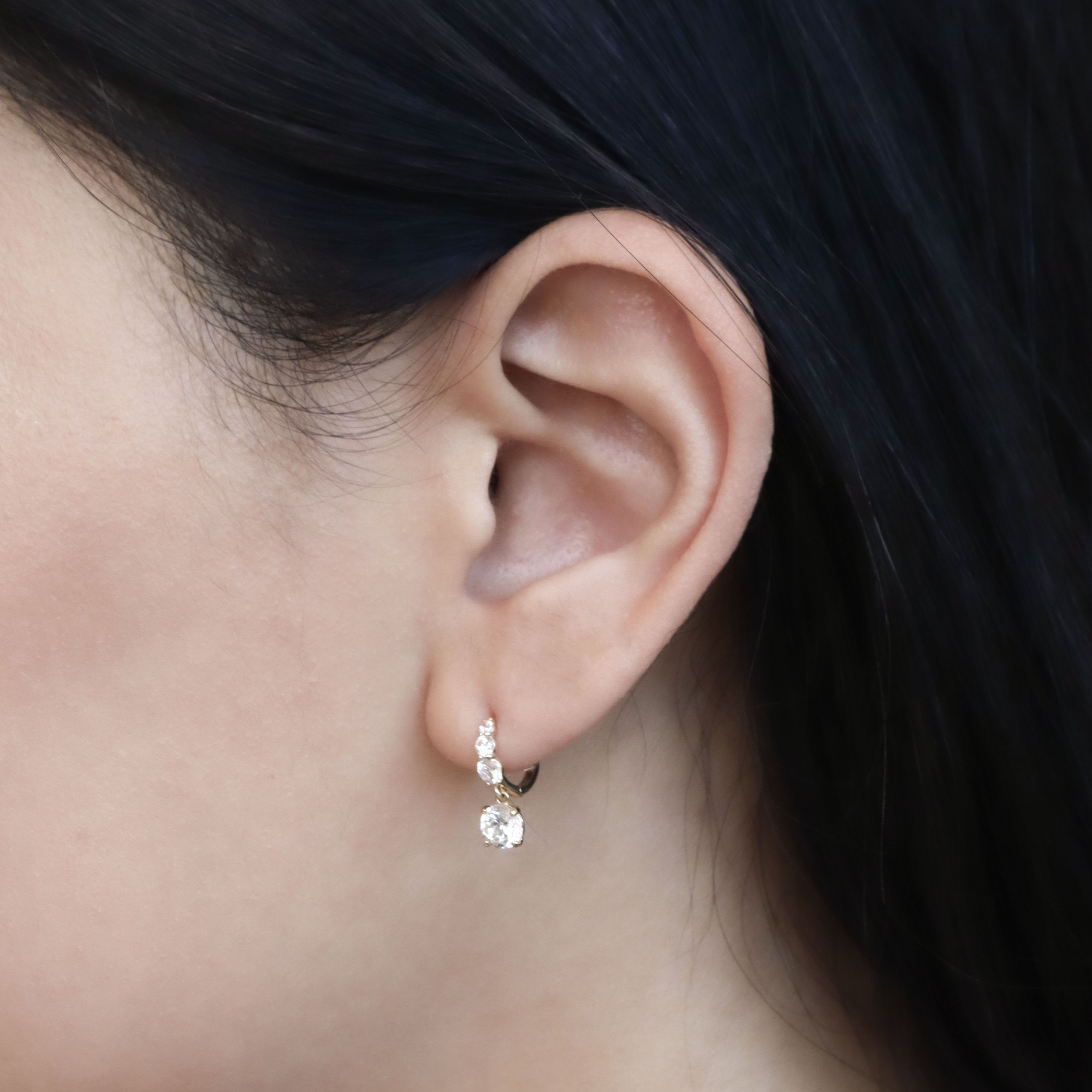 10K/圈式閃鑽耳環