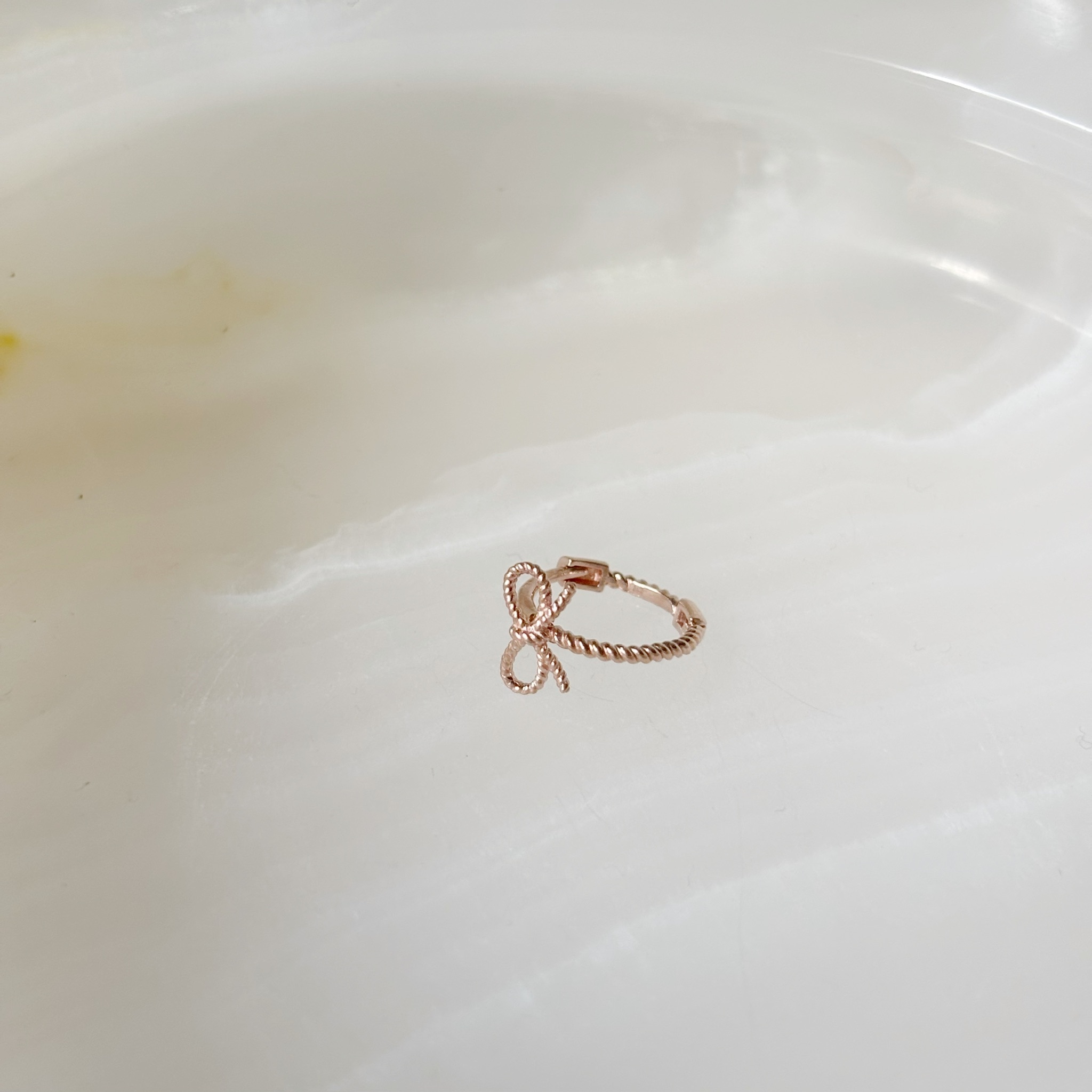 10K麻花蝴蝶結扣式耳圈