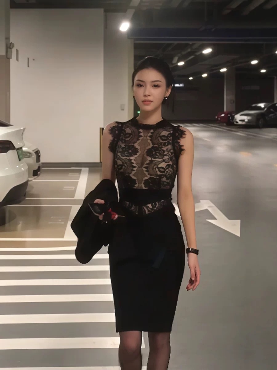 女王氣勢 透膚蕾絲+高腰窄裙(2件組)