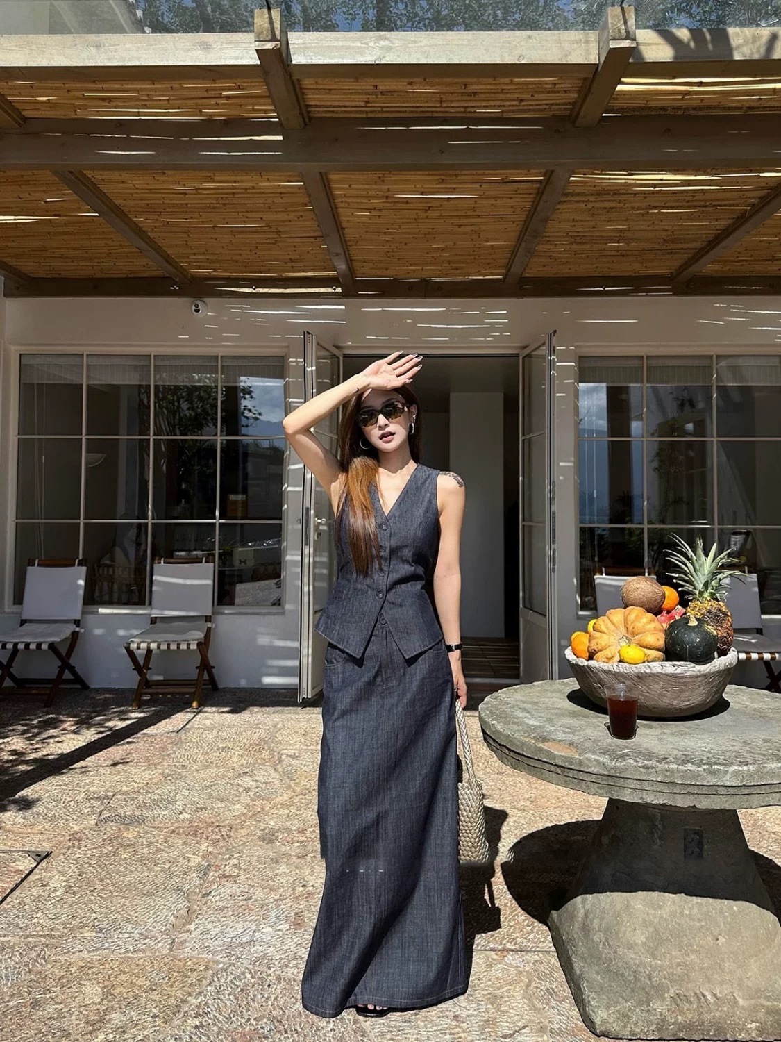 鬆弛感套裝 V領無袖上衣+短褲(2件組)