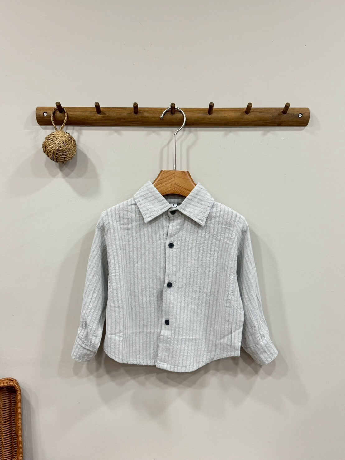 A02833柔軟百搭襯衫