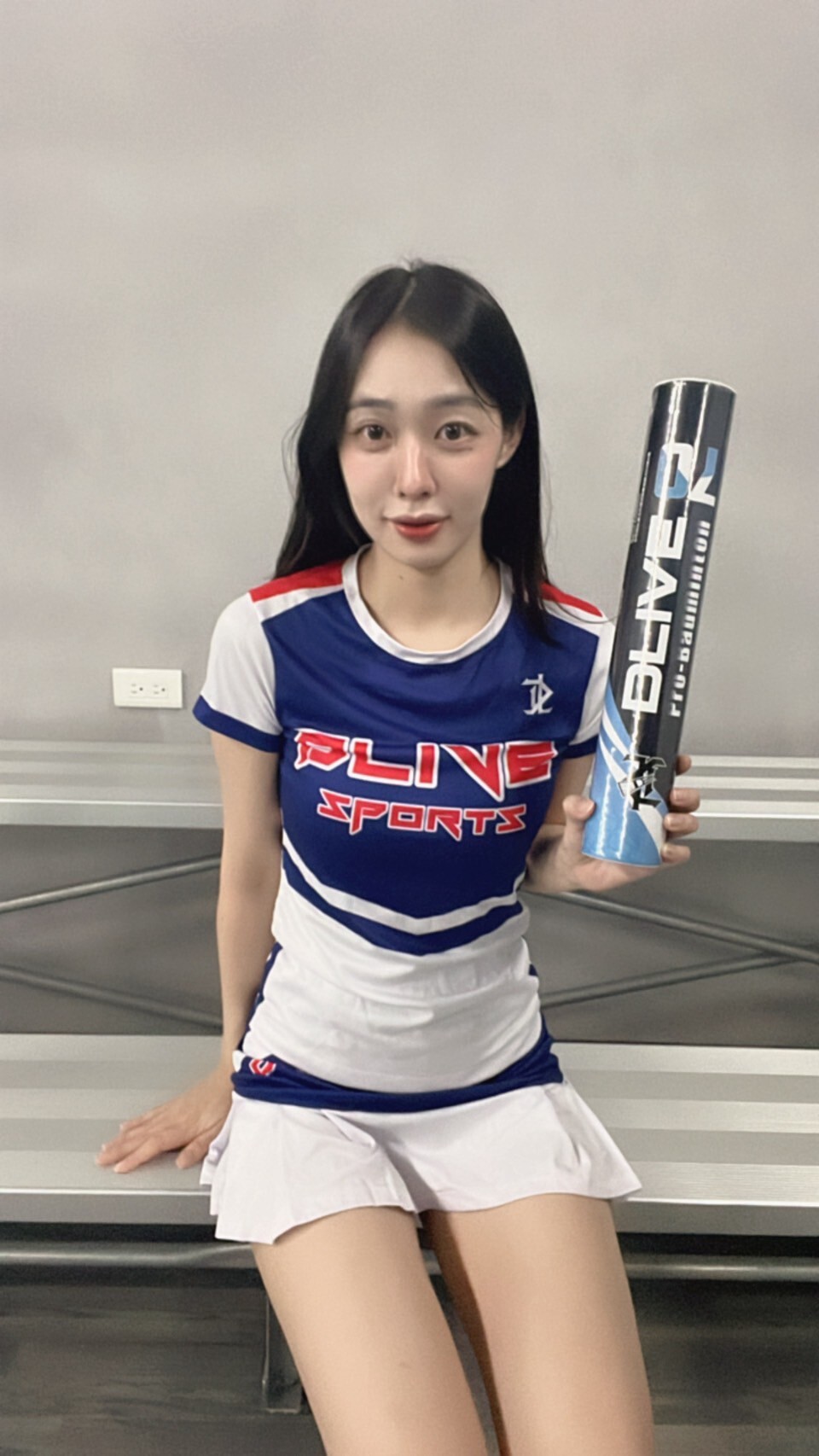 【尼莫團長推薦】DLIVE練習級羽球 D70 (12入/筒)